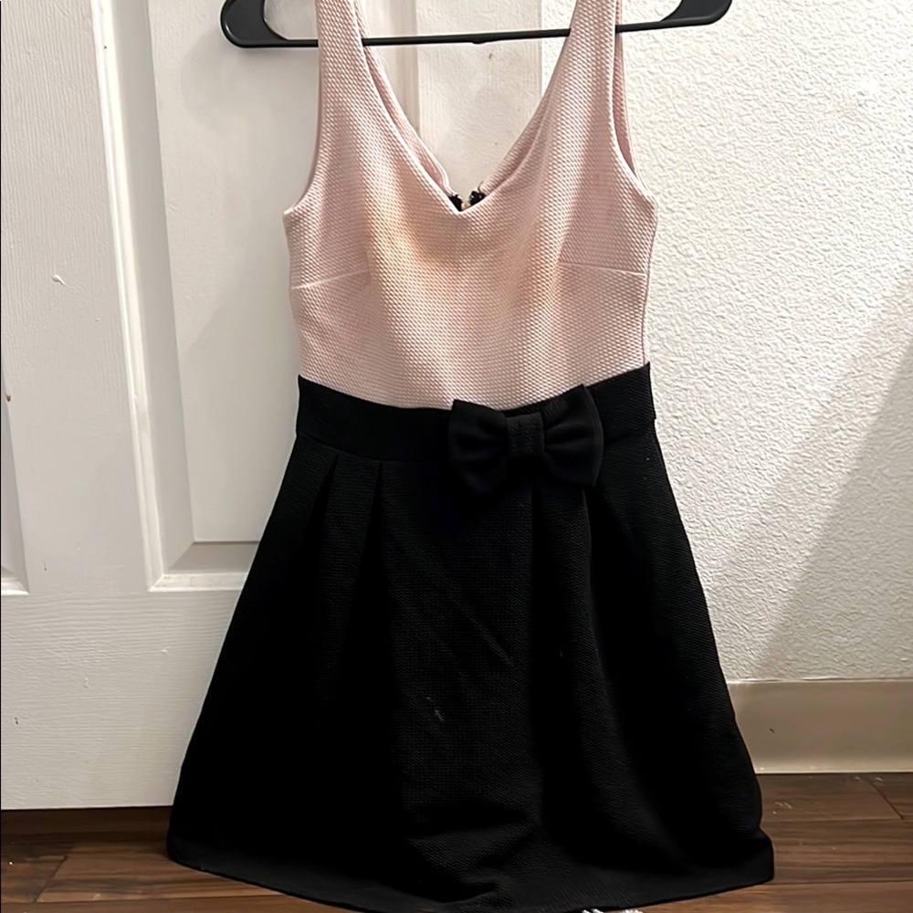 Pink and Black Sleeveless Dress with Bow